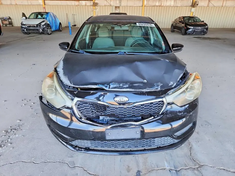 2014 KIA FORTE LX  