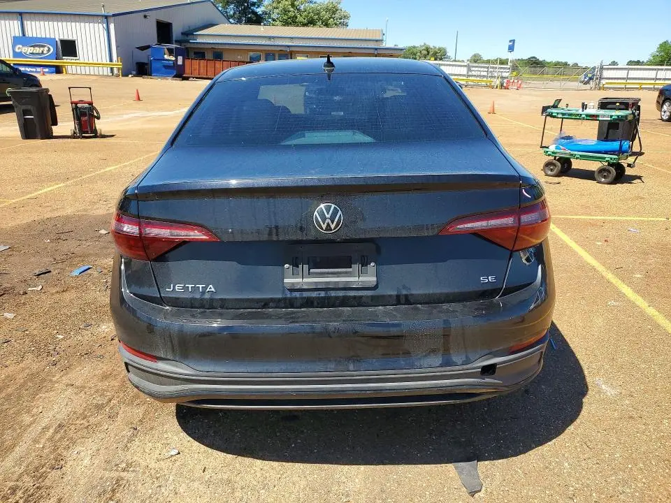 2024 VOLKSWAGEN JETTA SE  