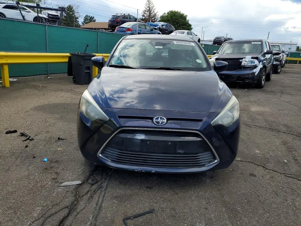 2016 TOYOTA SCION IA   