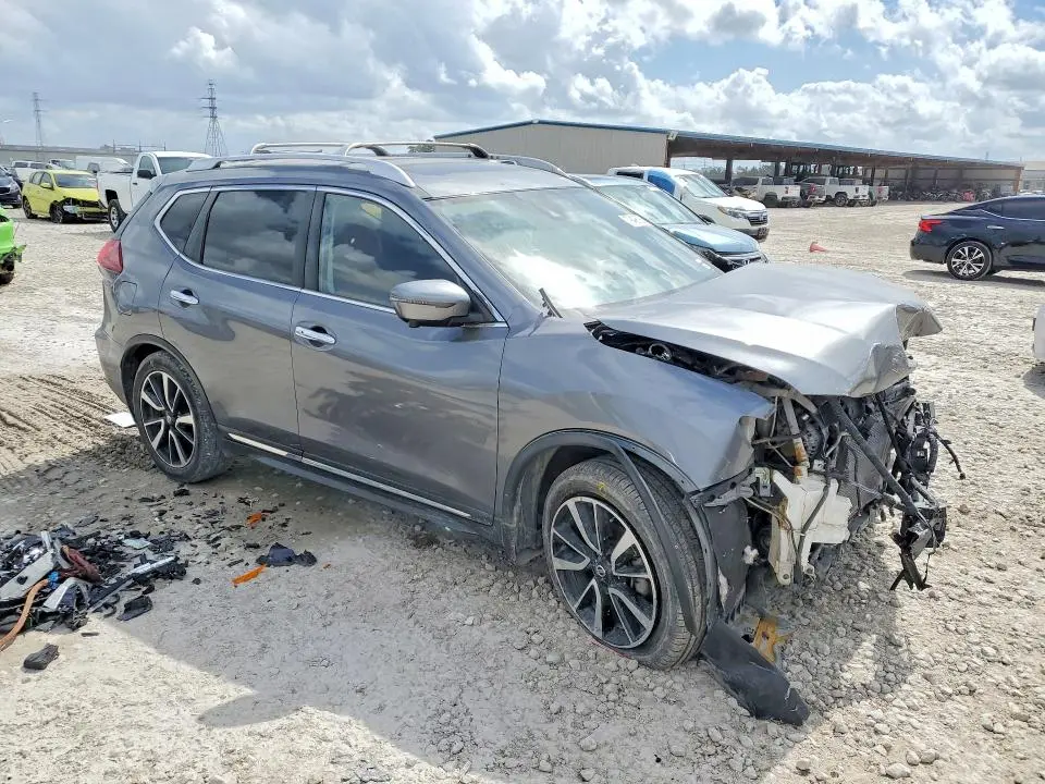 2018 NISSAN ROGUE SL  