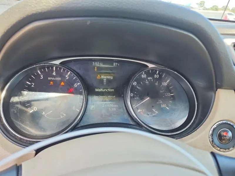 2015 NISSAN ROGUE SL  