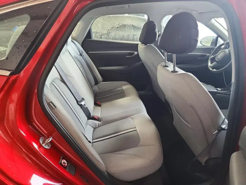 2020 HYUNDAI SONATA SE  