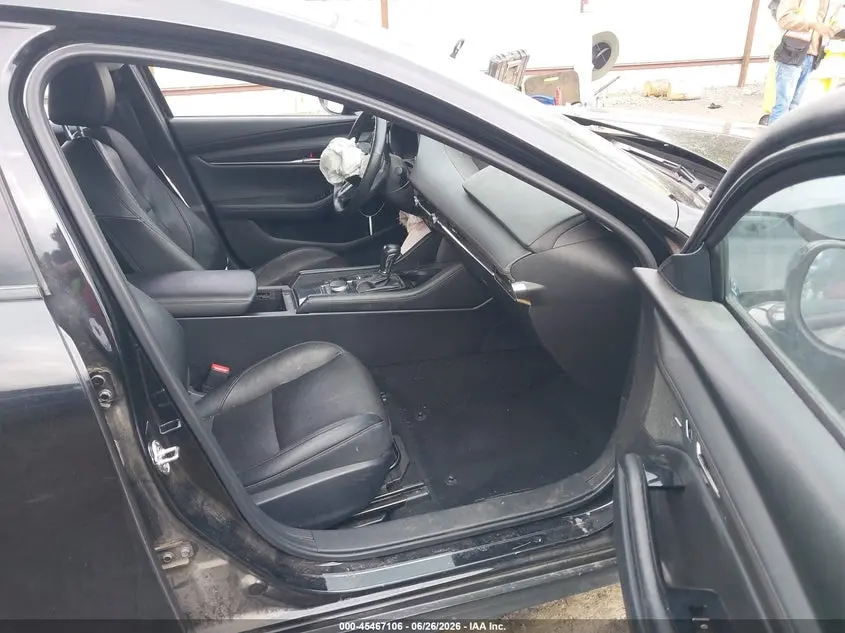 2022 MAZDA MAZDA3 PREMIUM
