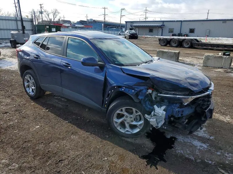 2024 CHEVROLET TRAX LS  