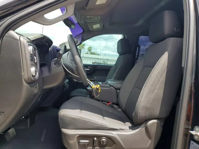 2023 GMC SIERRA K2500 SLE  