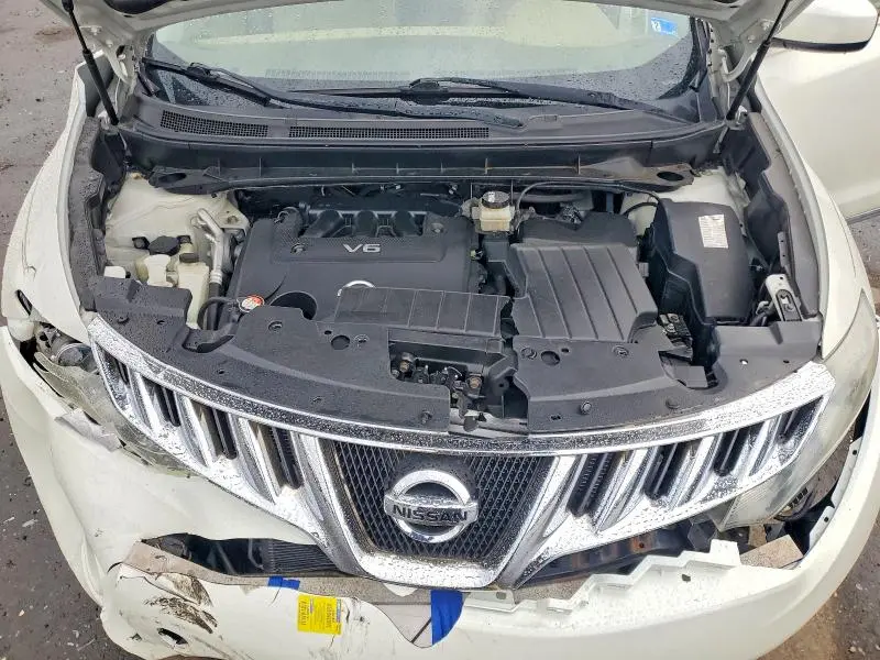 2010 NISSAN MURANO S  