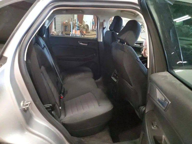 2020 FORD EDGE SE  