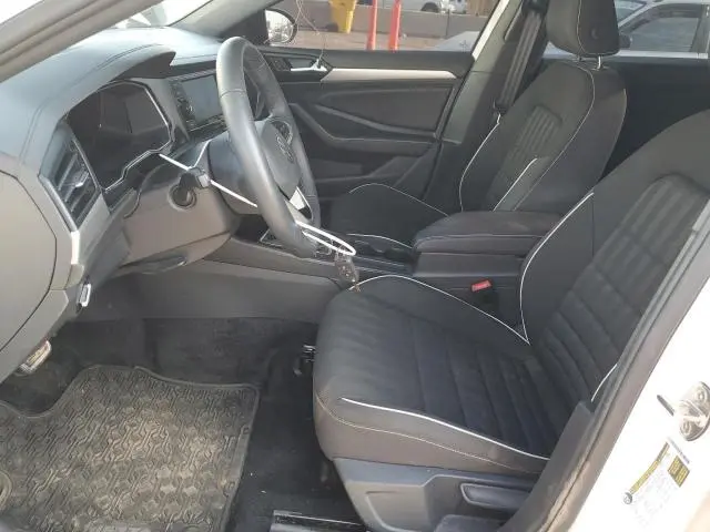 2024 VOLKSWAGEN JETTA SPORT  