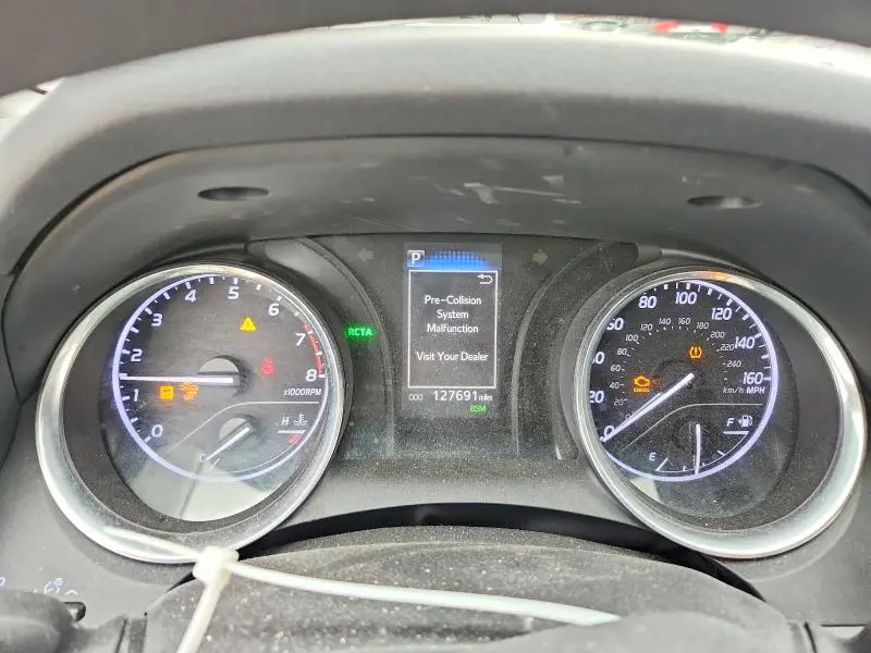 2020 TOYOTA CAMRY LE  
