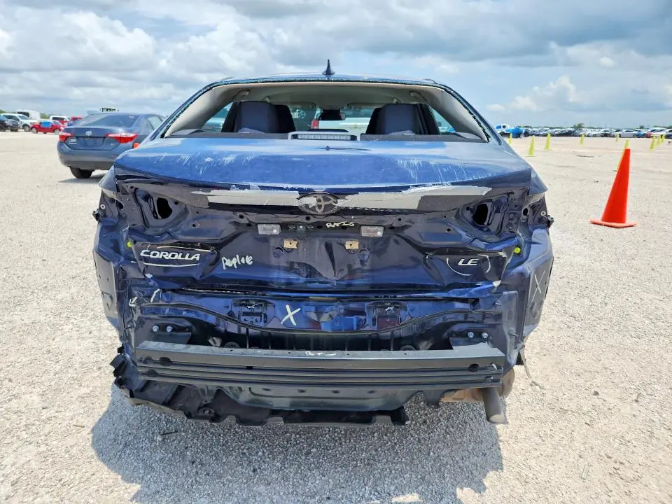 2022 TOYOTA COROLLA LE  