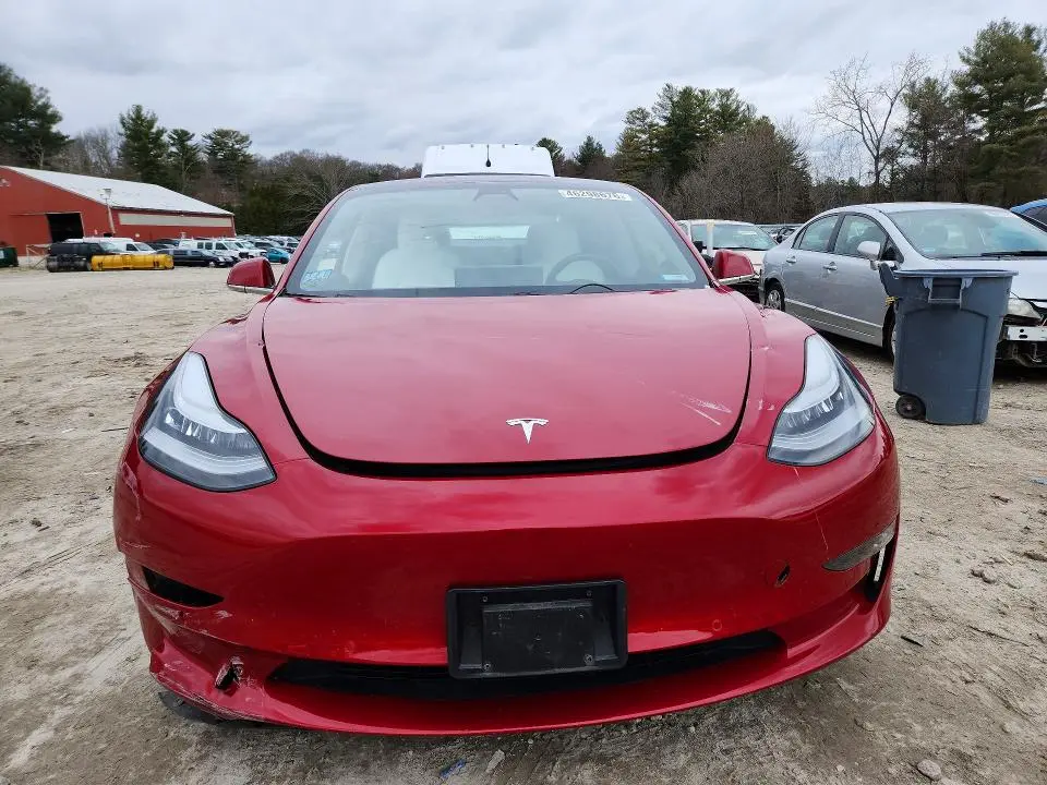 2018 TESLA MODEL 3   