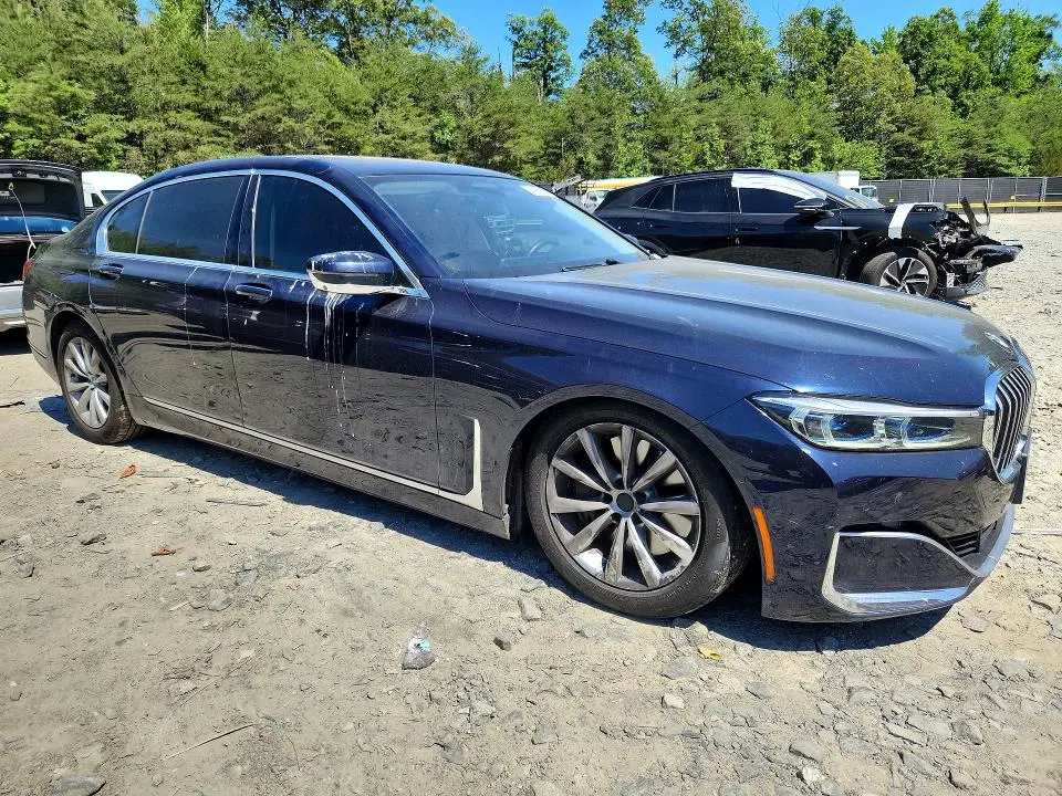 2020 BMW 750 XI  