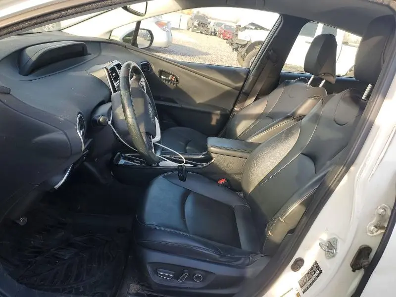 2016 TOYOTA PRIUS FOUR  