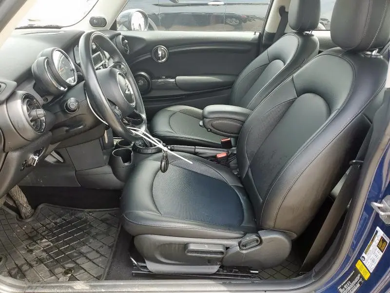 2015 MINI COOPER   