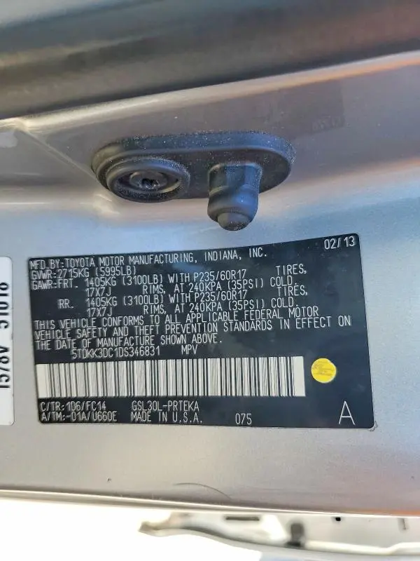 2013 TOYOTA SIENNA LE  