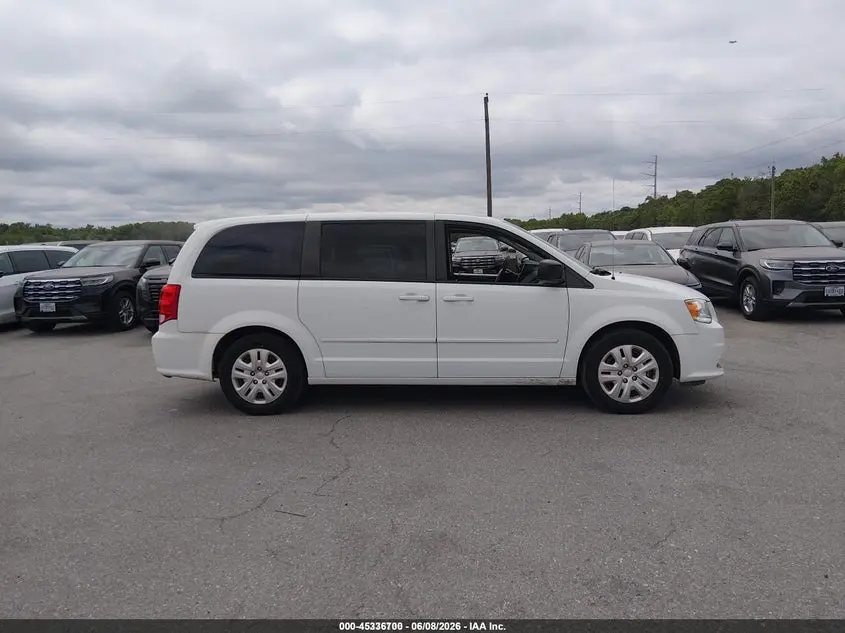 2017 DODGE GRAND CARAVAN SE