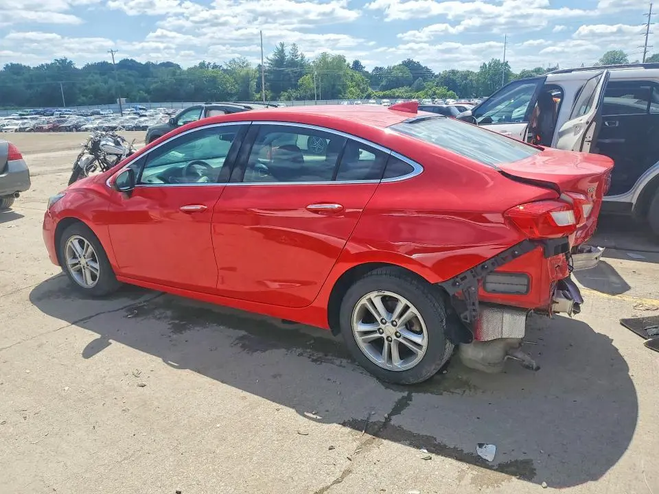 2017 CHEVROLET CRUZE LT  