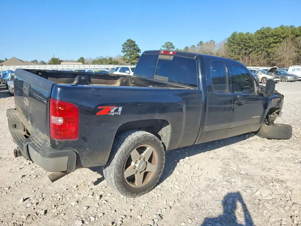 2011 CHEVROLET SILVERADO K2500 HEAVY DUTY LTZ  
