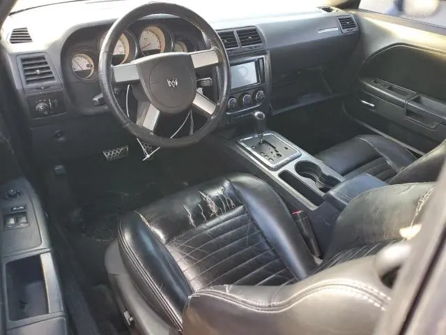 2010 DODGE CHALLENGER SE  