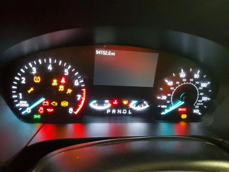 2021 FORD ESCAPE SE  