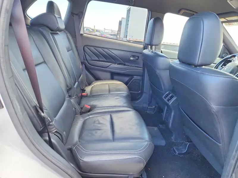 2019 MITSUBISHI OUTLANDER SEL  