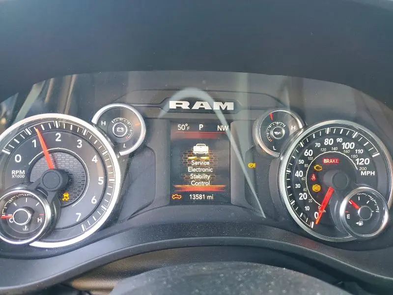 2024 RAM 1500 BIG HORN  