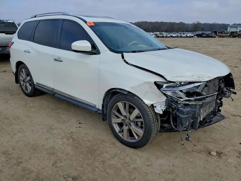 2014 NISSAN PATHFINDER S  
