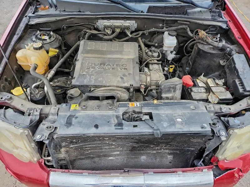 2010 FORD ESCAPE LIMITED  