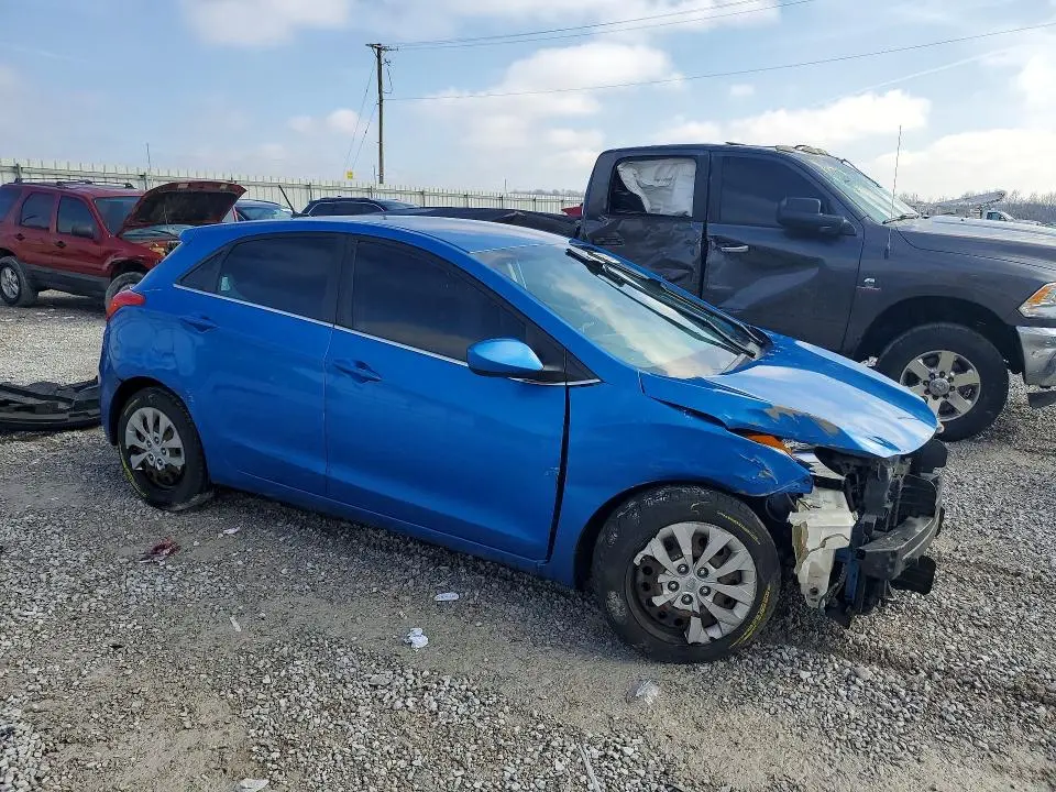 2017 HYUNDAI ELANTRA GT   