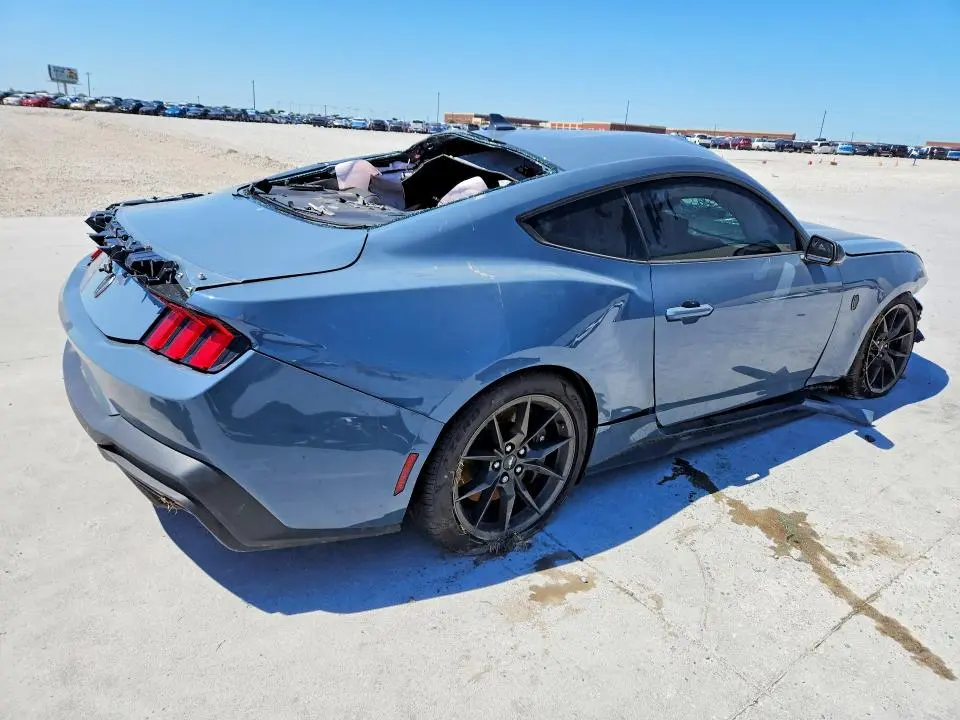 2024 FORD MUSTANG DARK HORSE  