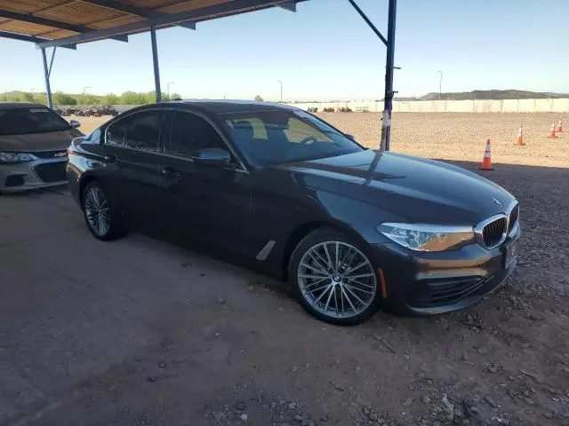 2020 BMW 530E   