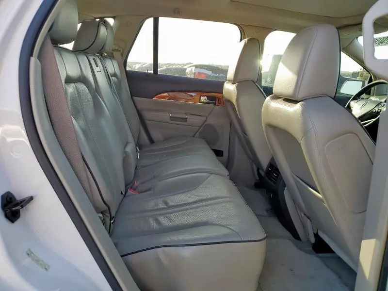 2011 LINCOLN MKX   