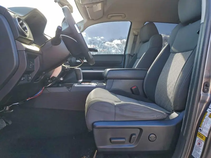 2015 TOYOTA TUNDRA   