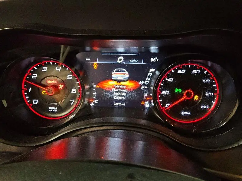 2023 DODGE CHARGER SXT  