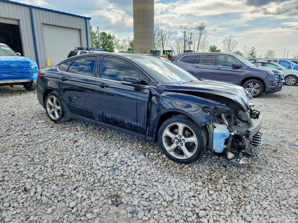 2014 FORD FUSION SE  