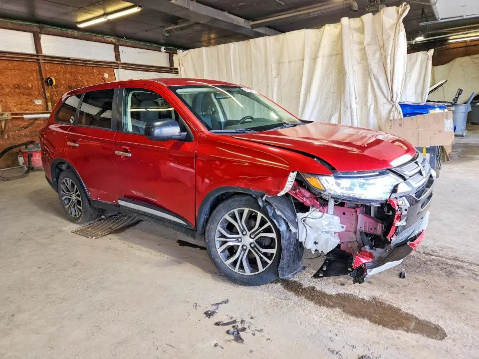 2016 MITSUBISHI OUTLANDER SE  