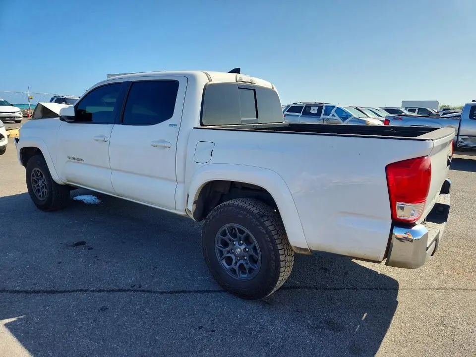 2017 TOYOTA TACOMA SR5 V6  
