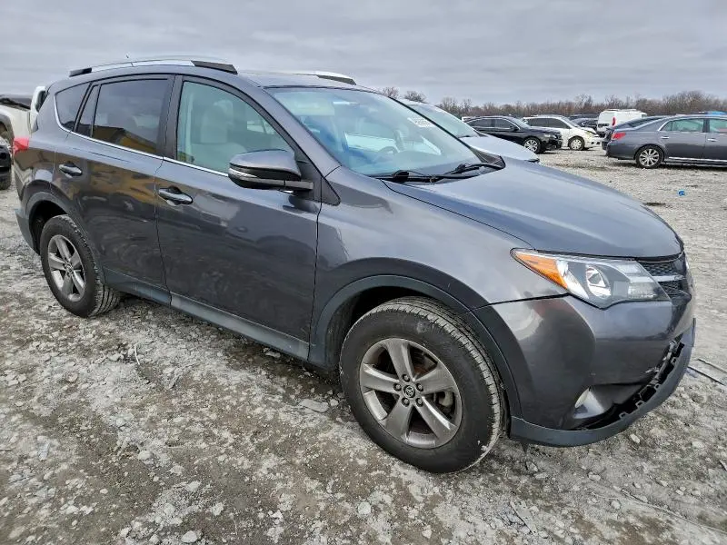 2015 TOYOTA RAV4 XLE  