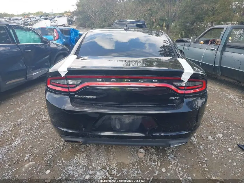 2016 DODGE CHARGER SXT