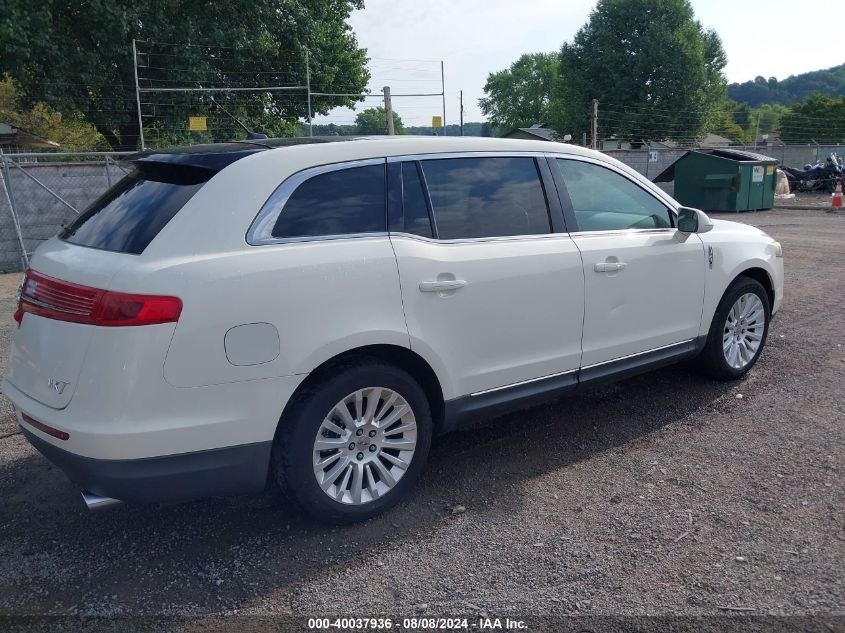 2012 LINCOLN MKT  