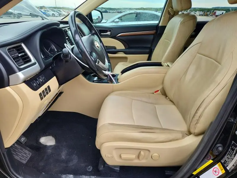 2018 TOYOTA HIGHLANDER LIMITED PLATINUM  