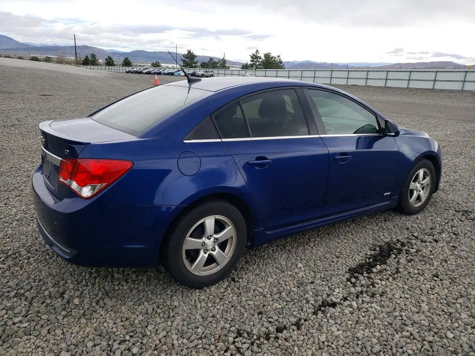 2012 CHEVROLET CRUZE LT  