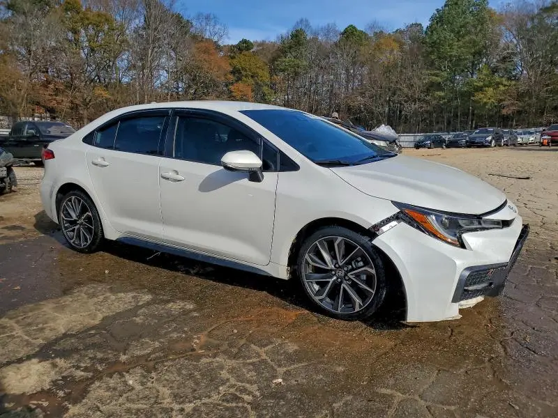 2020 TOYOTA COROLLA SE  