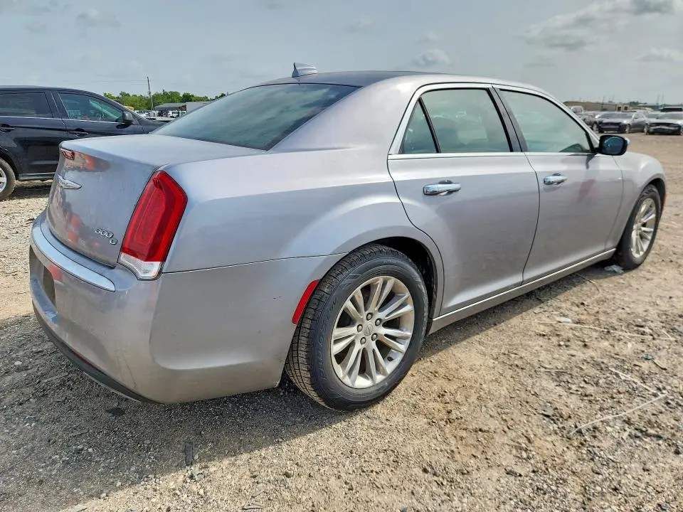 2016 CHRYSLER 300C   