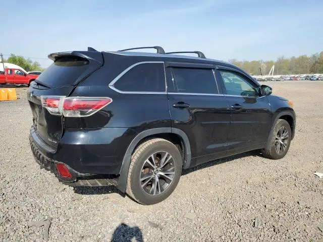 2016 TOYOTA HIGHLANDER XLE  