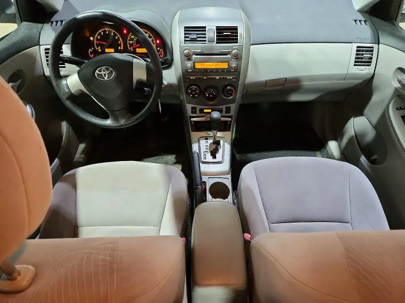 2011 TOYOTA COROLLA LE  