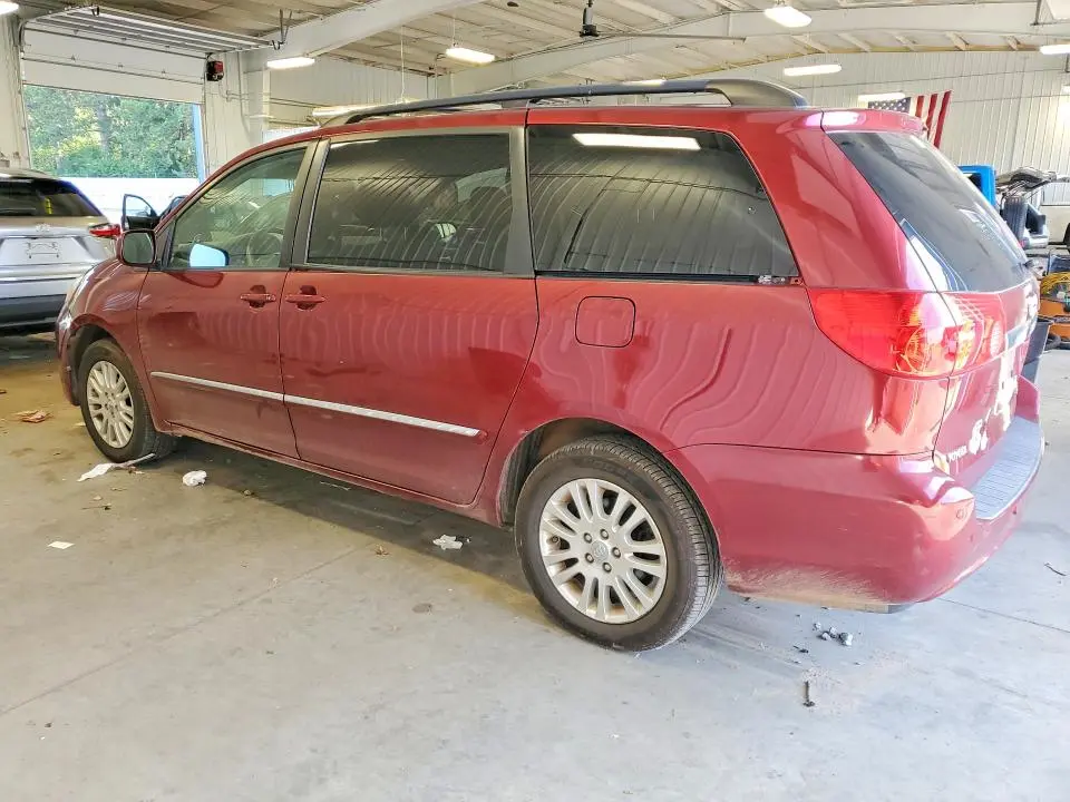2010 TOYOTA SIENNA XLE LIMITED  