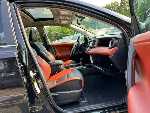 2013 TOYOTA RAV4 LIMITED  