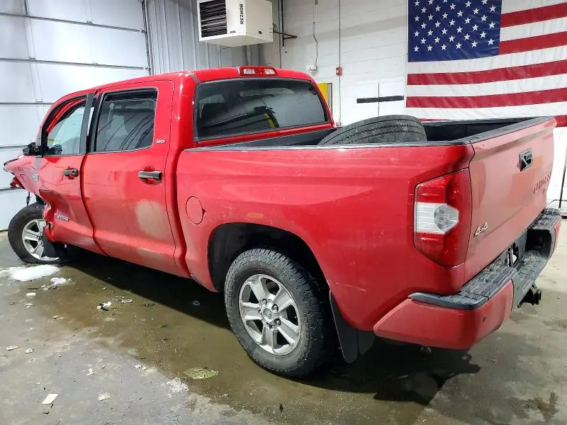2016 TOYOTA TUNDRA CREWMAX SR5  