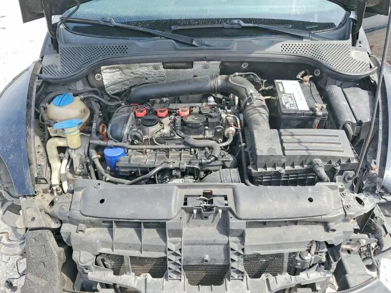2012 VOLKSWAGEN BEETLE TURBO  